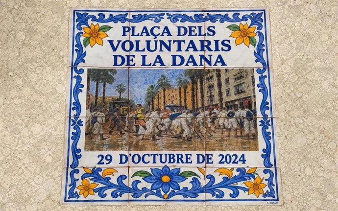 Plaça dels Voluntaris de la dana