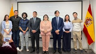 Evento para impulsar el convenio de programas de posgrado de la Embajada de Ecuador, la Universidad Complutense de Madrid y Ntic Máster.