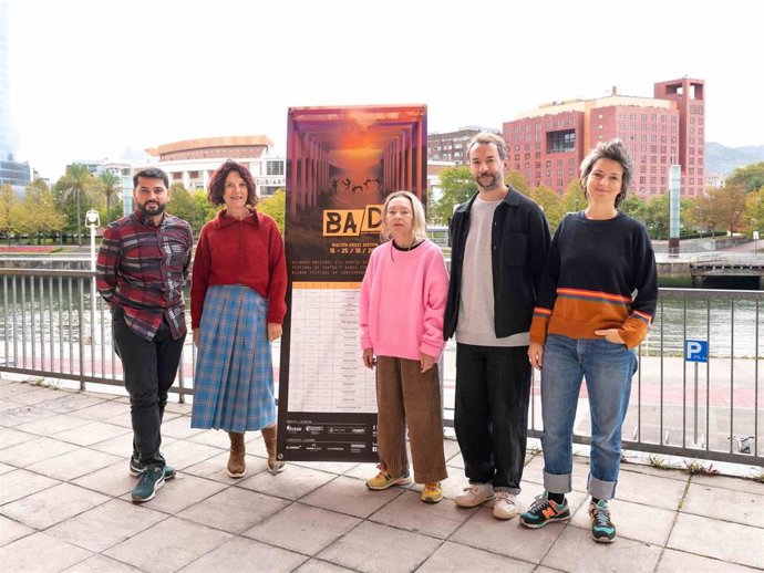 Encuentro en el marco de BAD Bilbao con artistas de la edición XVIII