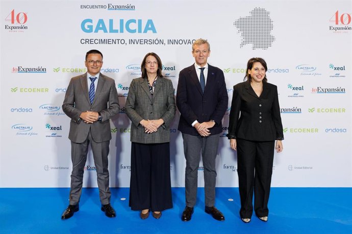Rueda participa en el 'Encontro 40º aniversario Expansión Galicia'.