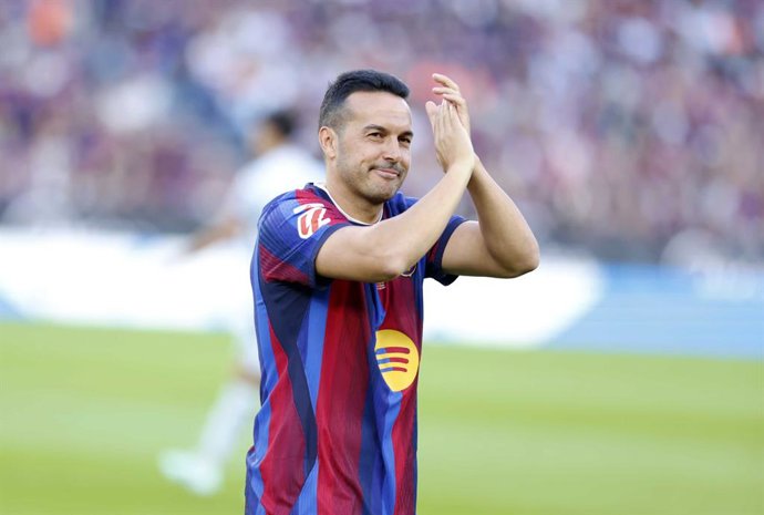 October 10, 2026, Sabadell, Barcelona, Spain: Barcelona Spain 10.10.2026  Former FC Barcelona player Pedro Rodriguez is being honored at the Camp Nou  during the La Liga EA Sports  between FC Barcelona and Getafe CF at Camp Nou on 10 October 2026  in Barc