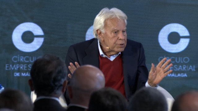 Felipe González insta a dar "un paso en serio" en Diputación Permanente sobre pr