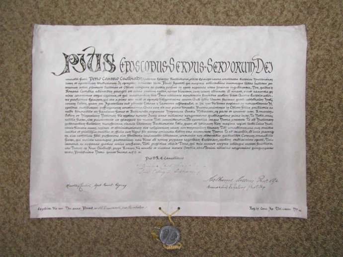Bula pontificia Laetamur Vehementer, emitida por el Papa Pío XII.