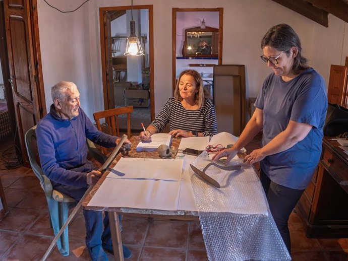 Alboraya da un paso más en el proyecto de su futuro Museo Etnográfico con la incorporación de 400 piezas históricas