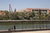 Foto: Vox Sevilla se abre a ubicar el Centro de Participación Activa de los Remedios fuera de Altadis a petición del PP