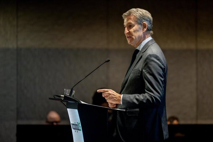 El presidente del PP, Alberto núñez-Feijóo, participa en el XV Aniversario de Vozpópuli, a 22 de octubre de 2026, en Madrid (España). 