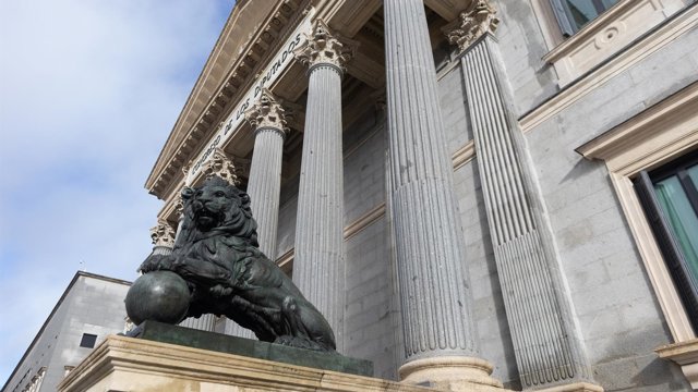 Archivo - Fachada del Congreso de los Diputados, a 5 de febrero de 2026, en Madrid (España).