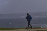 Foto: La borrasca 'Austen' pone en aviso naranja al norte peninsular por olas que podrán superar los 7 metros