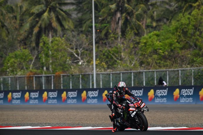 72 BEZZECCHI Marco (ita), Aprilia Racing, Aprilia RS-GP26, ação durante o Grande Prêmio Pertamina da Indonésia de MotoGP de 2026, no circuito de Mandalika, de 9 a 11 de outubro, em Nusa Tenggara Ocidental, Indonésia - Foto: Studio Milagro / DPPI