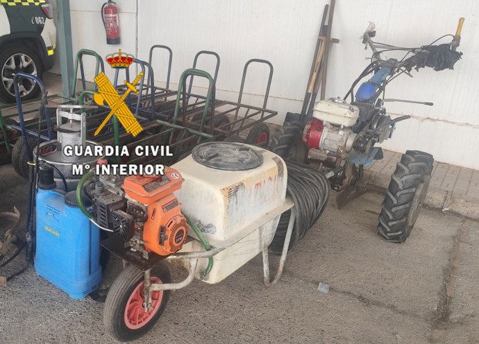 Efectos recuperados por la Guardia Civil.