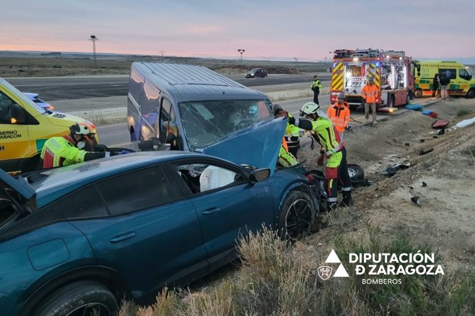 Accidente de tráfico entre Ejea y Tauste.