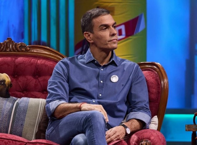 Pedro Sánchez visita 'La Revuelta'