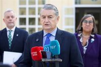 Sanz lamenta que el narcotráfico está pasando a ser "problema estructural" en Andalucía por la "dejación" del Gobierno