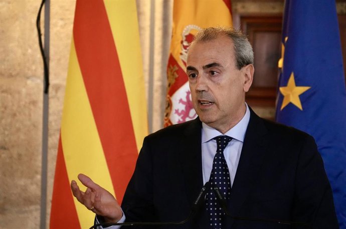 Archivo - Imagen de archivo del presidente del Comité Económico y Social de la Comunitat Valenciana (CES CV), Fernando Móner