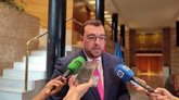 Foto: Barbón reconoce que es "duro" escuchar a Felipe González decir que votará en blanco