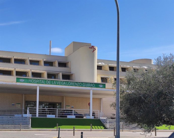 El hospital de Cieza incorpora nuevos profesionales y amplía la atención de Farmacia y Oncología