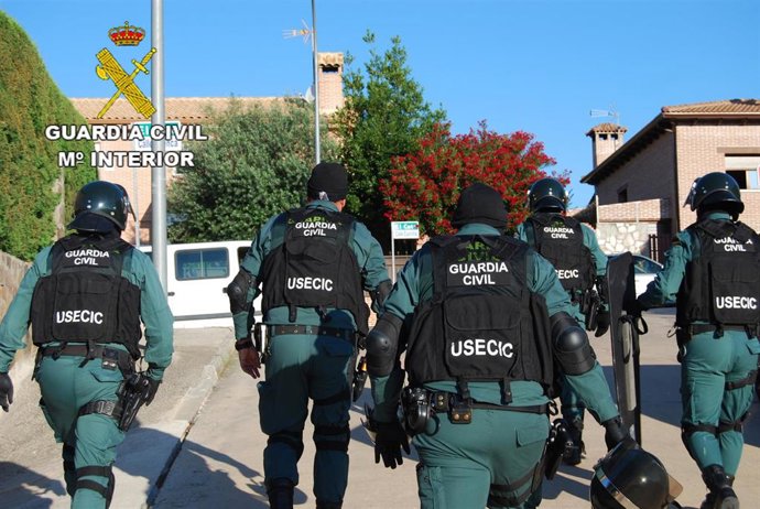 Archivo - Agentes de la Usecic de la Guardia Civil.