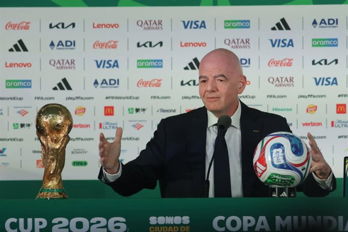 Archivo - El presidente de la FUIFA Gianni Infantino