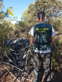 La Guàrdia Civil ha detingut a quatre persones per huit robatoris de cable de coure en parcs eòlics de Castelló