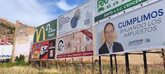 Foto: La Junta Electoral archiva la denuncia del PSPV por las vallas publicitarias del PP con la imagen de Llorca