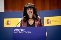 Redondo acusa a Feijóo de "rendirse a la ultraderecha" y dice que "su única propuesta es cargarse todo"