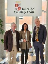 Foto: Sanidad aborda en Valladolid los retos éticos de la atención domiciliaria en el Sistema Nacional de Salud