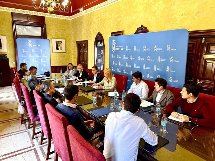 Comisión de Seguimiento de la Ordenanza Municipal Reguladora de la Ocupación de la Vía Pública con Terrazas y otros Elementos Anexos en el Ayuntamiento de Huelva.