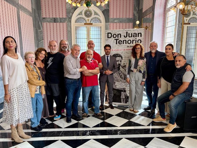 El elenco de 'Don Juan Tenorio' en el Teatro Romea