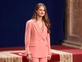 Foto: La Princesa Leonor, impecable, enamora en su debut en solitario con los galardonados con los Princesa de Asturias