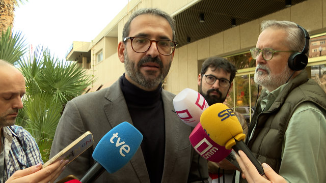 PSOE pide perdón a ciudadanos por no haber aprobado reforma del Estatuto