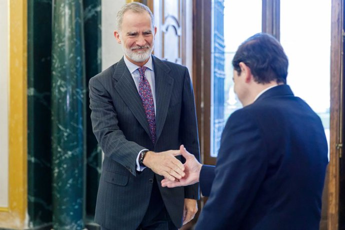El Rey Felipe VI preside la reunión del patronato de la Fundación Pro Real Academia Española, en el Palacio Real de La Granja de San Ildefonso, a 21 de octubre de 2026, en La Granja de San Ildefonso, Segovia, Castilla y León (España). Desde su creación, l