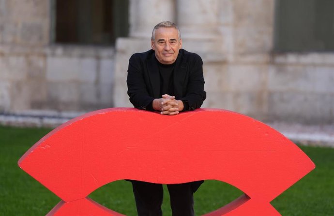 El actor Eduard Fernández en la Foto del Día de la 71 Seminci, donde presenta la seria 'Matar a un oso'.