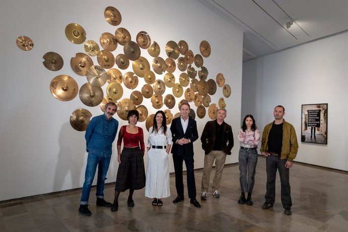 Presentación de la exposición 'Todo lo sólido se desvanece en el aire' en el CCCC