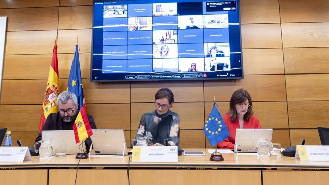 Consejo Interterritorial rechaza el RD de listas de espera y García lo tilda de "irresponsabilidad política"