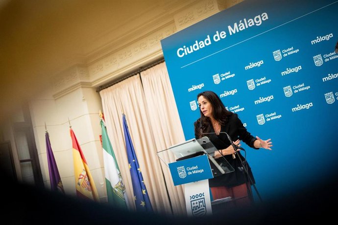 La concejala delegada de Innovación, Digitalización y Captación de Inversiones, Alicia Izquierdo, en rueda de prensa