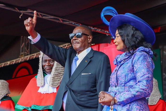 Archivo - El presidente de Malawi, Peter Mutharika, en octubre del año pasado.