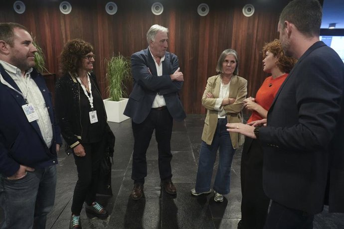 El alcalde de Pamplona, Joseba Asiron, ha dado inicio este viernes a los encuentros 'Liderar los pueblos - Locals Take the Lead'.