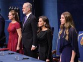 Foto: La Reina Letizia confía en la elegancia del negro para acompañar a Leonor en los Premios Princesa de Asturias