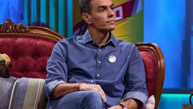 Pedro Sánchez visita 'La Revuelta'