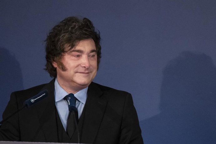 El presidente de Argentina, Javier Milei, asiste a un desayuno informativo organizado por Nueva Economía Fórum en el Real Casino de Madrid, el 21 de octubre de 2026