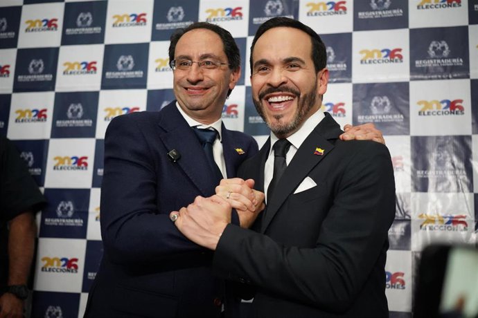 Archivo - El vicepresidente colombiano, José Manuel Restrepo (izquierda), y el presidente, Abelardo de la Espriella (derecha)