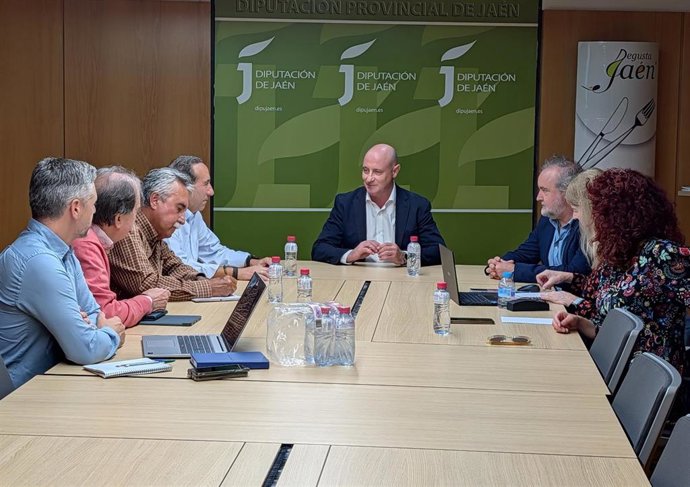 Imagen de la reunión preparatoria del XII Simposio del Agua de Andalucía.