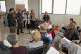 Foto: Música y salud se dan la mano en el Hospital Virgen de las Nieves de Granada con el 'Coro de Rock y Memoria'