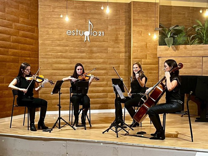 Escuela Estudio 21