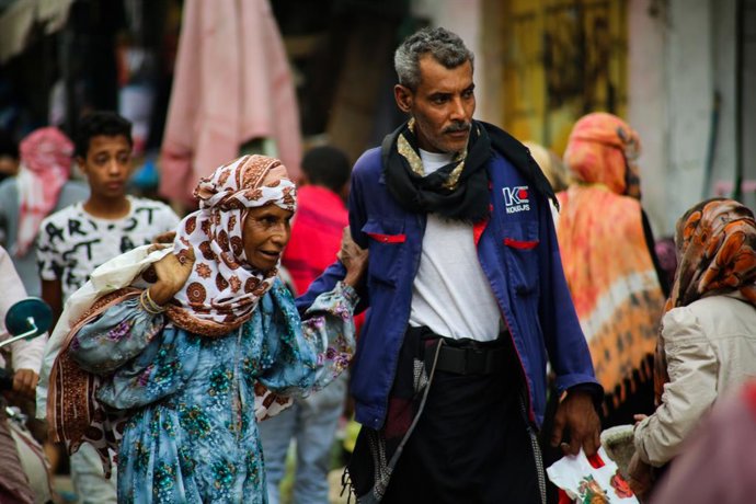 Archivo - May 16, 2018 - The historic Bab Al- Musa market in the Yemeni city of Taiz becomes very busy with residents shopping during Ramadan. The construction of the market of Bab Musa and the walls of the old city dates back to the Ottoman era in Yemen,