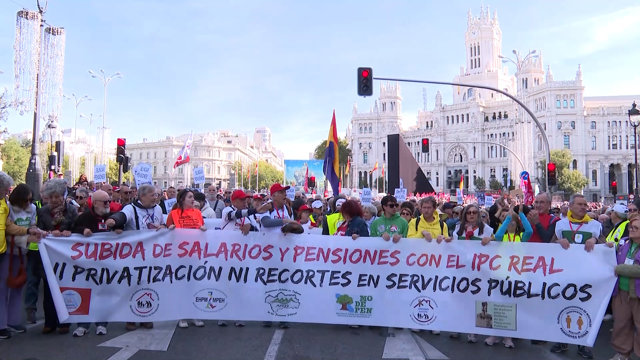 Pensionistas se manifiestan en Madrid para reclamar pensiones dignas
