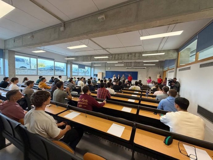 Un total de 681 aspirantes se presentan a las oposiciones para cubrir 86 plazas de los Bomberos de Mallorca