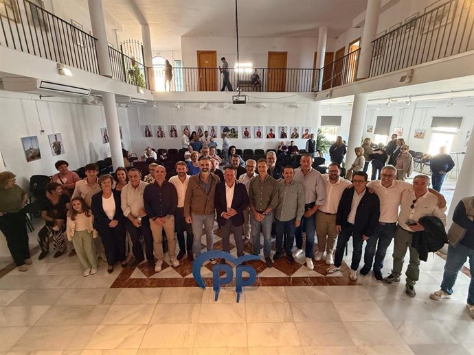 Presentación del candidato del PP de Lúcar (Almería).
