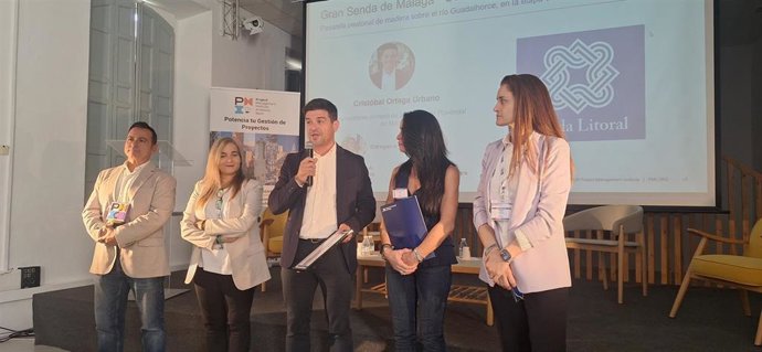 La pasarela de madera del Guadalhorce, en Málaga, galardonada por directores de proyectos de Andalucía.