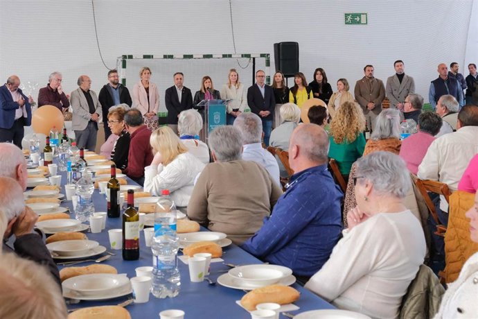 Comida de hermandad de los mayores de 60 años de Piélagos